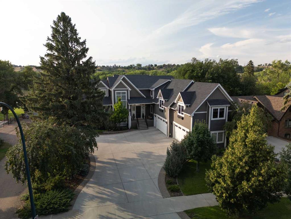 Picture of 312 1 Street SE, Medicine Hat Real Estate Listing