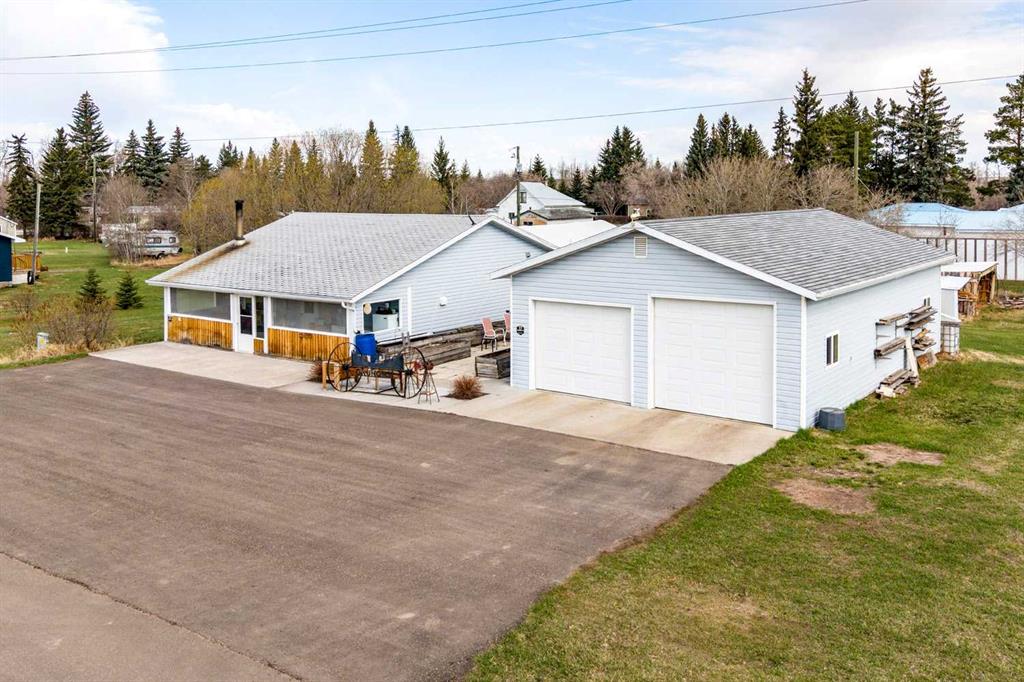 Picture of 4608 51 Avenue , Czar Real Estate Listing