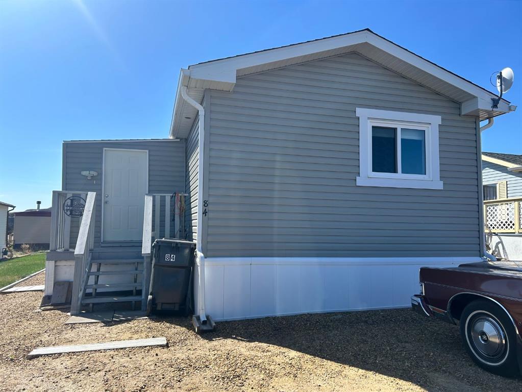 Picture of 84 Greenwood Villa , Drumheller Real Estate Listing
