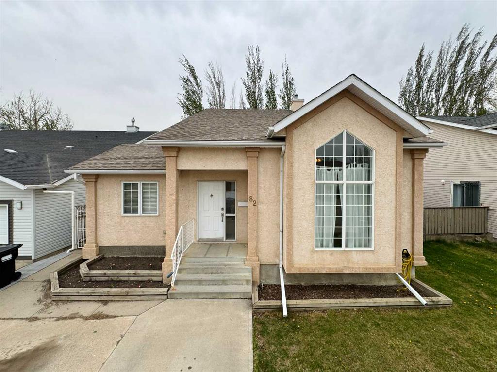 Picture of 82 Harvard Crescent W, Lethbridge Real Estate Listing