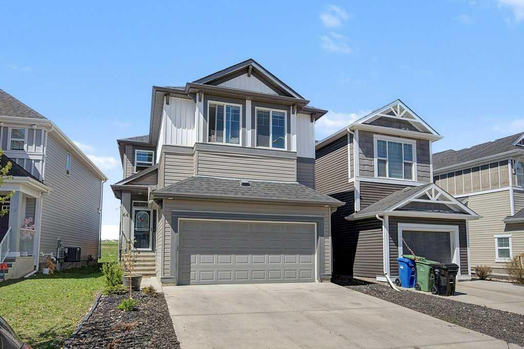 Picture of 44 Auburn Glen Close SE, Calgary Real Estate Listing