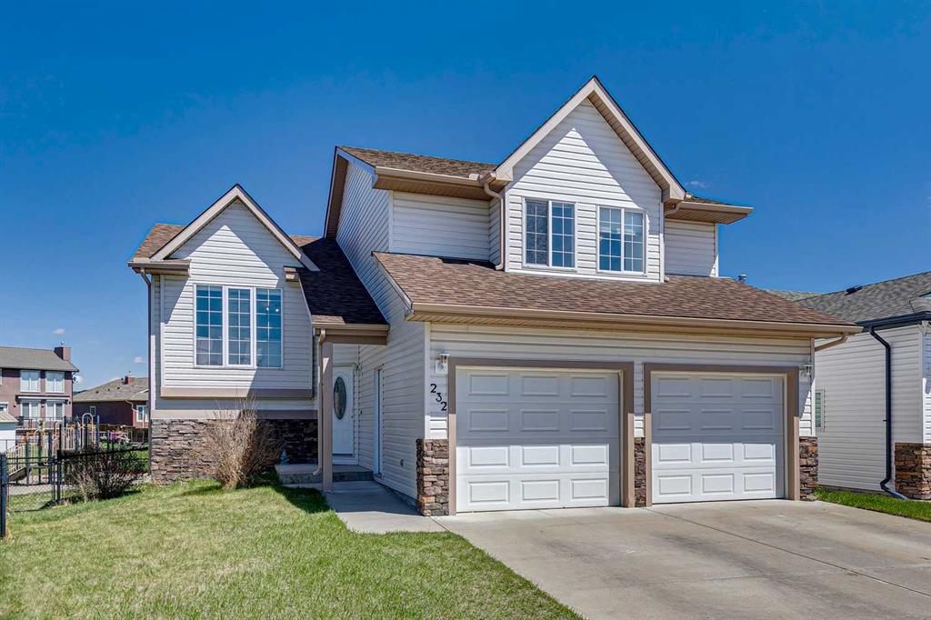 Picture of 232 Hillcrest Court , Strathmore Real Estate Listing