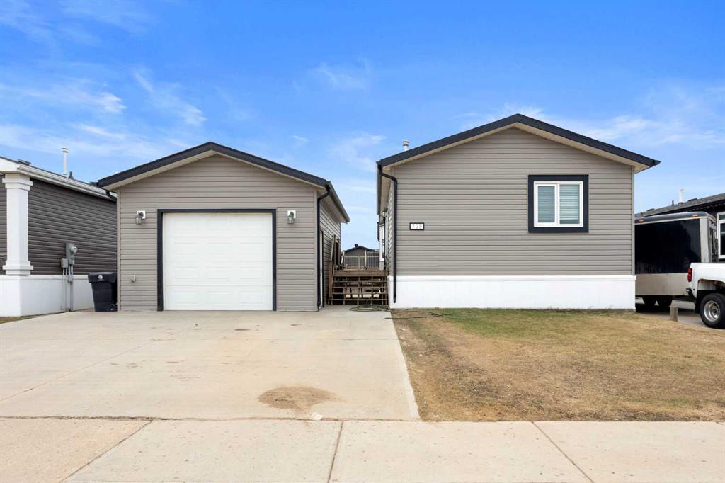 Picture of 725 Beacon Hill Drive , Fort McMurray Real Estate Listing