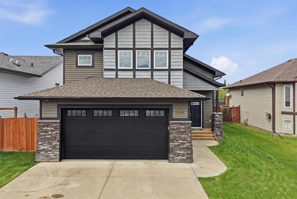 Picture of 182 Robinson Avenue , Penhold Real Estate Listing