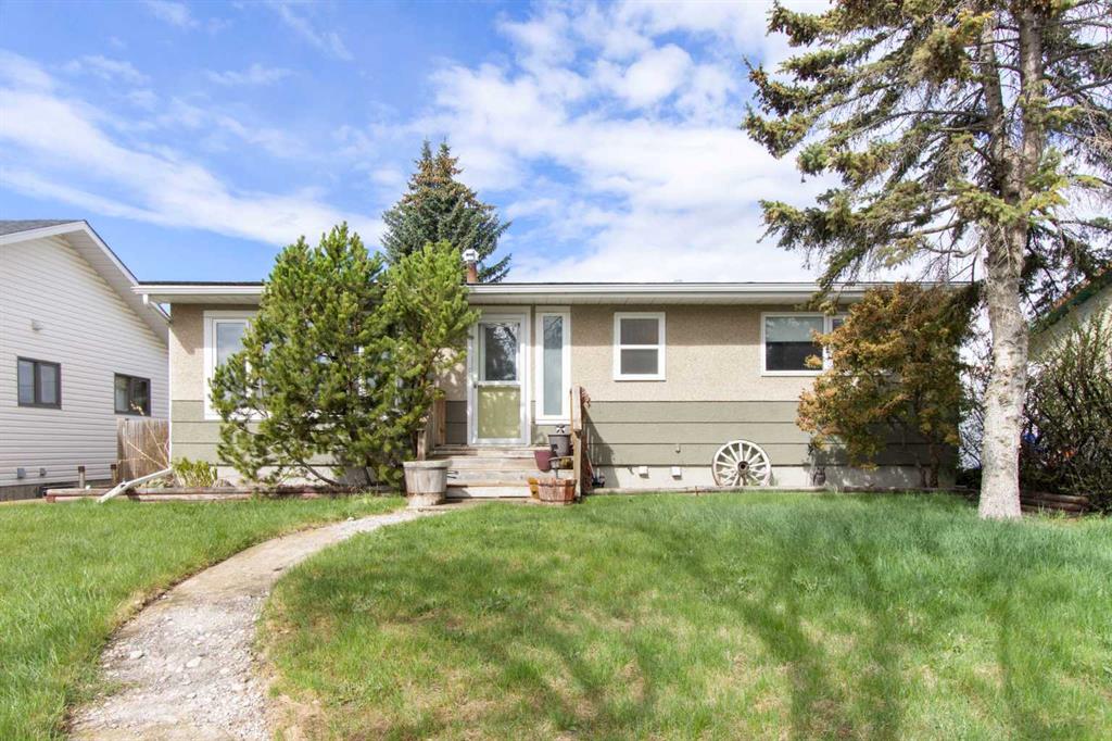 Picture of 1622 Strathcona Street , Crossfield Real Estate Listing