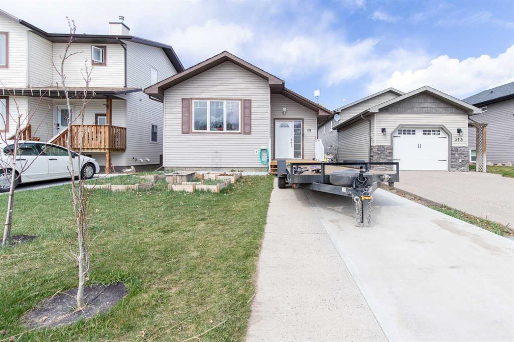 Picture of 311 Barons Street , Nobleford Real Estate Listing