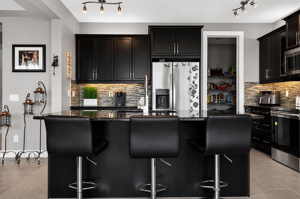 Picture of 129 Windford Park SW, Airdrie Real Estate Listing