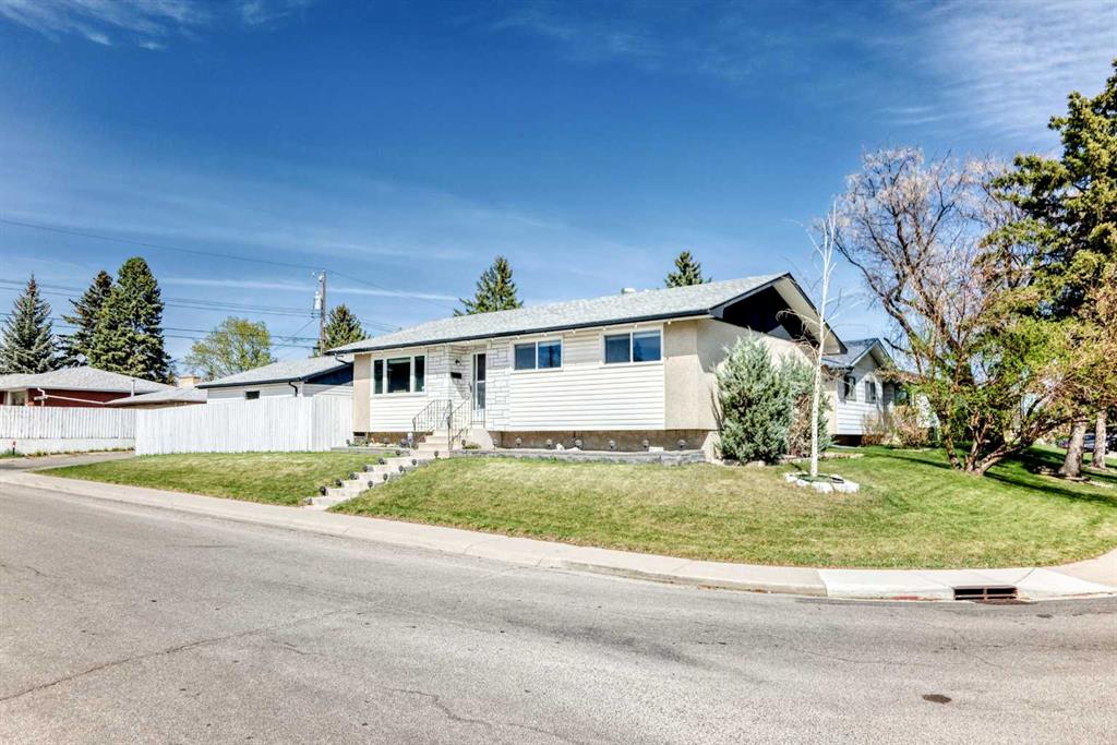 Picture of 5104 Marshall Road NE, Calgary Real Estate Listing