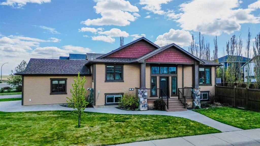Picture of 402 11 Street , Nobleford Real Estate Listing