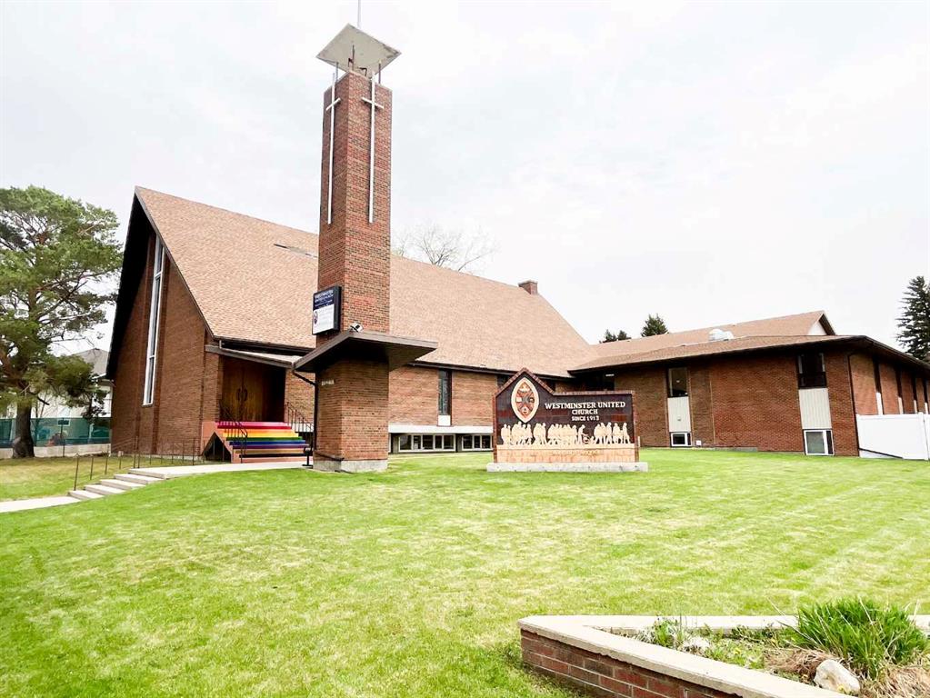 Picture of 101 6 Street SE, Medicine Hat Real Estate Listing