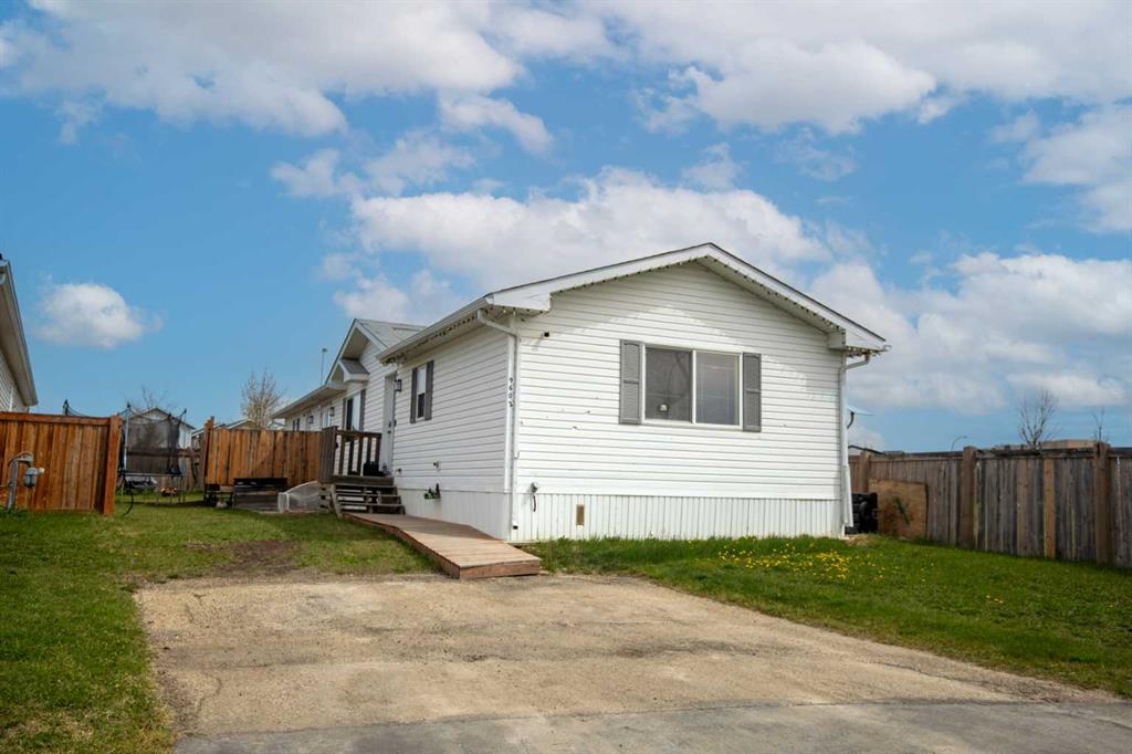 Picture of 9602 112 Avenue , Clairmont Real Estate Listing