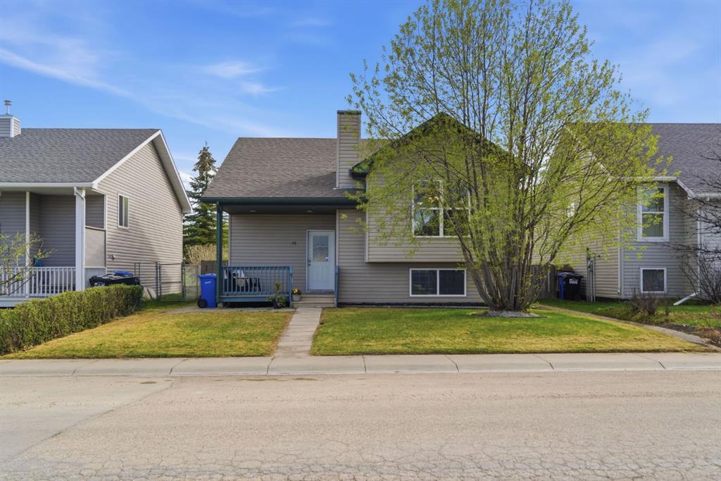 Picture of 46 Valarosa Drive , Didsbury Real Estate Listing