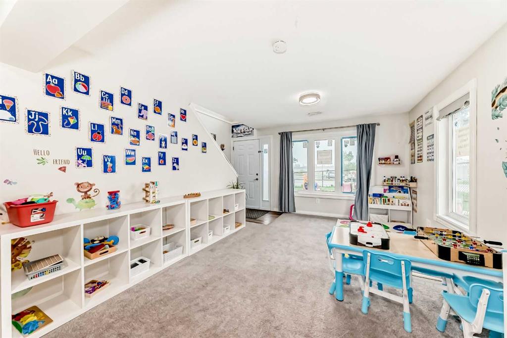 Picture of 123 Millbank Road SW, Calgary Real Estate Listing