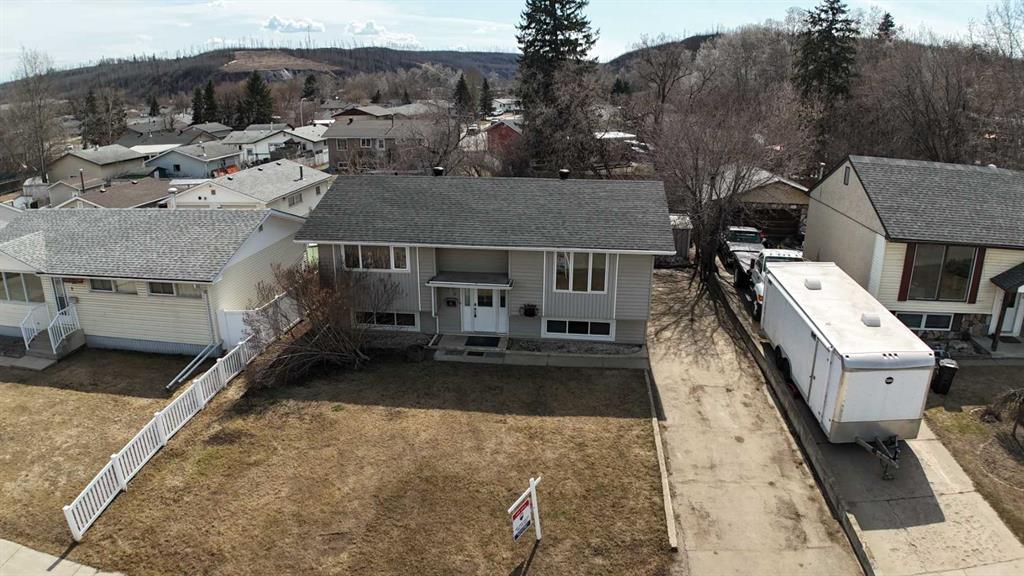 Picture of 11 Fitzgerald Avenue , Fort McMurray Real Estate Listing