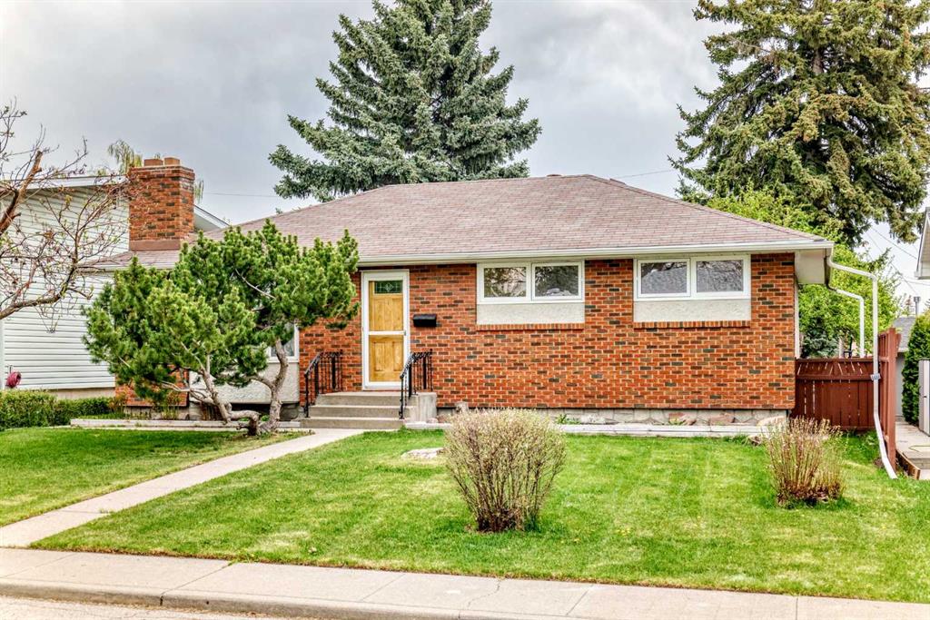 Picture of 3132 48 Street SW, Calgary Real Estate Listing