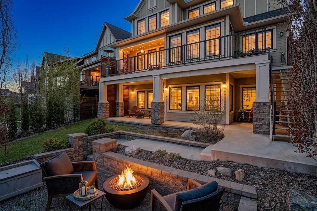 Picture of 1117 Coopers Drive SW, Airdrie Real Estate Listing