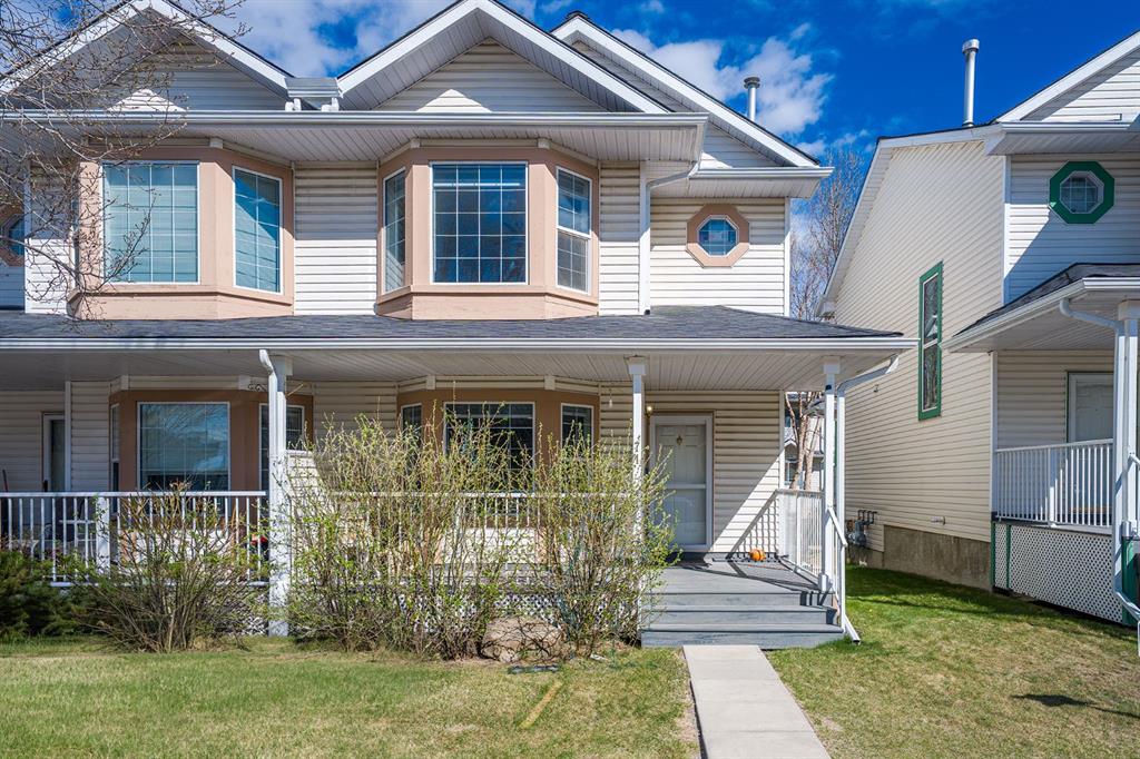 Picture of 71 Martin Crossing Court NE, Calgary Real Estate Listing