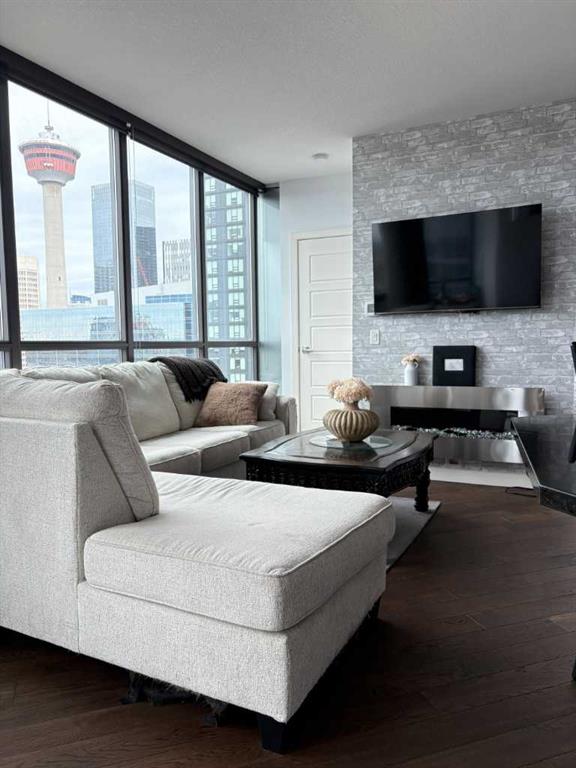 Picture of 2010, 225 11 Avenue SE, Calgary Real Estate Listing