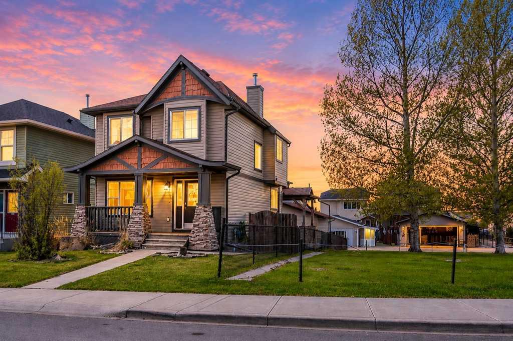Picture of 14 Crystal Shores Hill , Okotoks Real Estate Listing