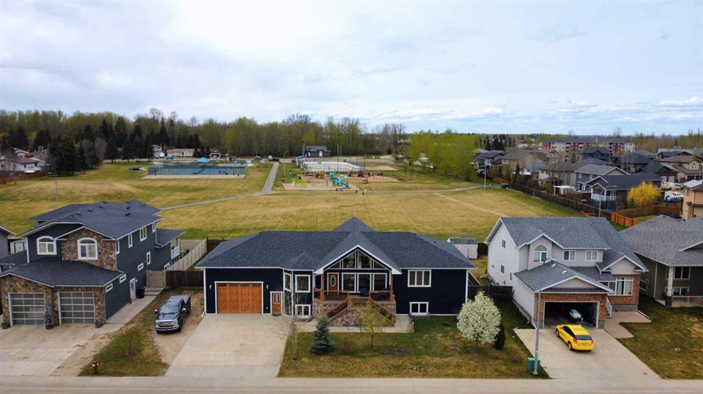 Picture of 812 9 Street SE, Slave Lake Real Estate Listing