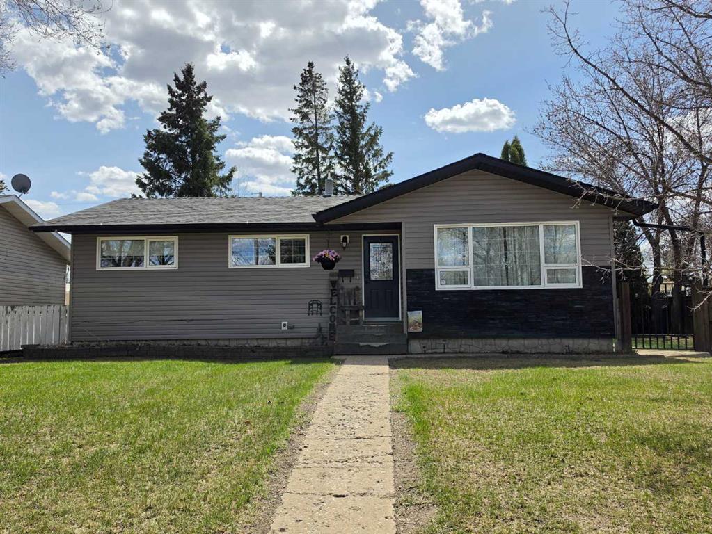 Picture of 69 Alberta Crescent , Lloydminster Real Estate Listing