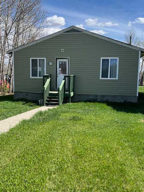 Picture of 5269 52 Street , Mayerthorpe Real Estate Listing