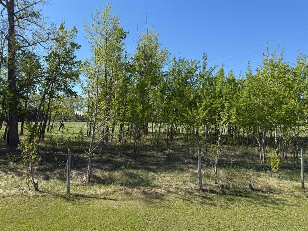 Picture of On Township Road 432  , Rural Ponoka County Real Estate Listing