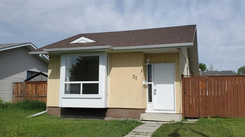 Picture of 27 Aberdare Crescent NE, Calgary Real Estate Listing