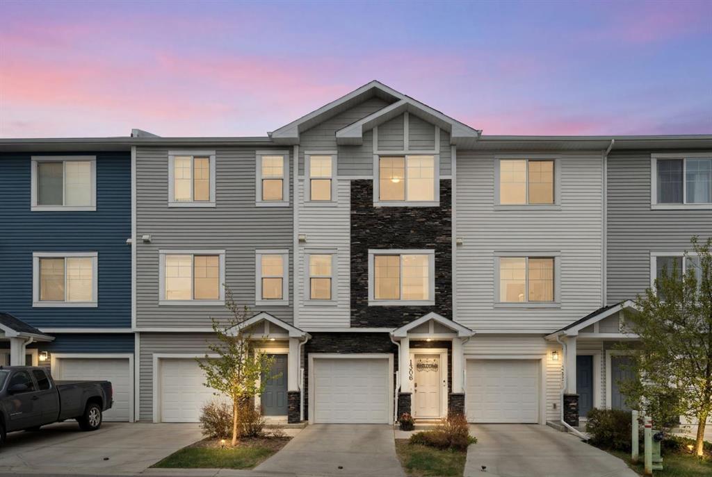Picture of 1306 Jumping Pound Common , Cochrane Real Estate Listing
