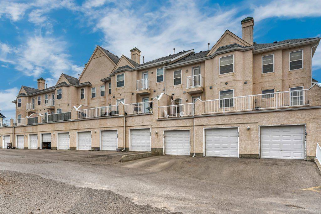 Picture of 300, 50 Westland Road , Okotoks Real Estate Listing