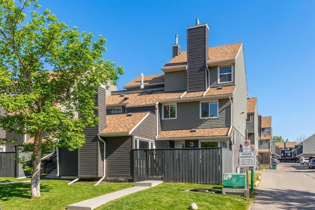 Picture of 112, 25 Glamis Green SW, Calgary Real Estate Listing