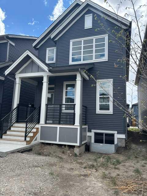 Picture of 619 Savanna Crescent NE, Calgary Real Estate Listing