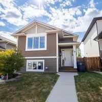 Picture of 28 Jessie Ursenbach Way N, Lethbridge Real Estate Listing