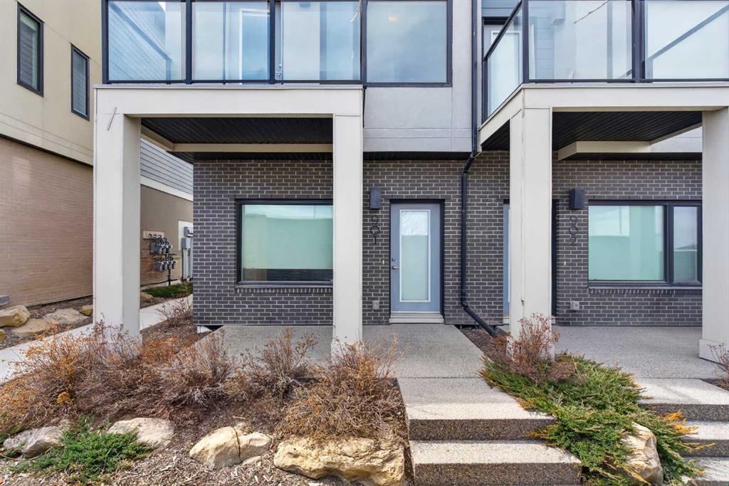 Picture of 901, 218 Sherwood Square NW, Calgary Real Estate Listing