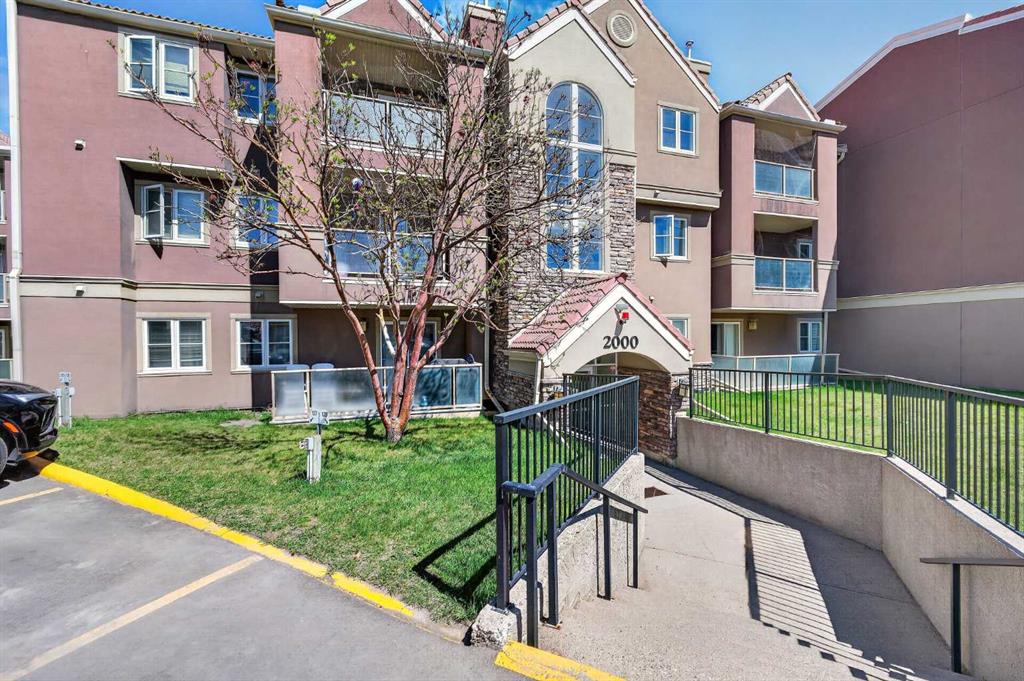 Picture of 2031, 2031 Edenwold Heights NW, Calgary Real Estate Listing