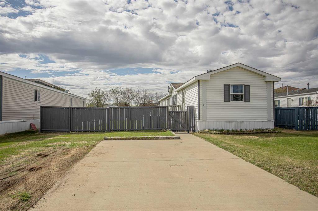 Picture of 11 Deer Ridge Drive , High Level Real Estate Listing
