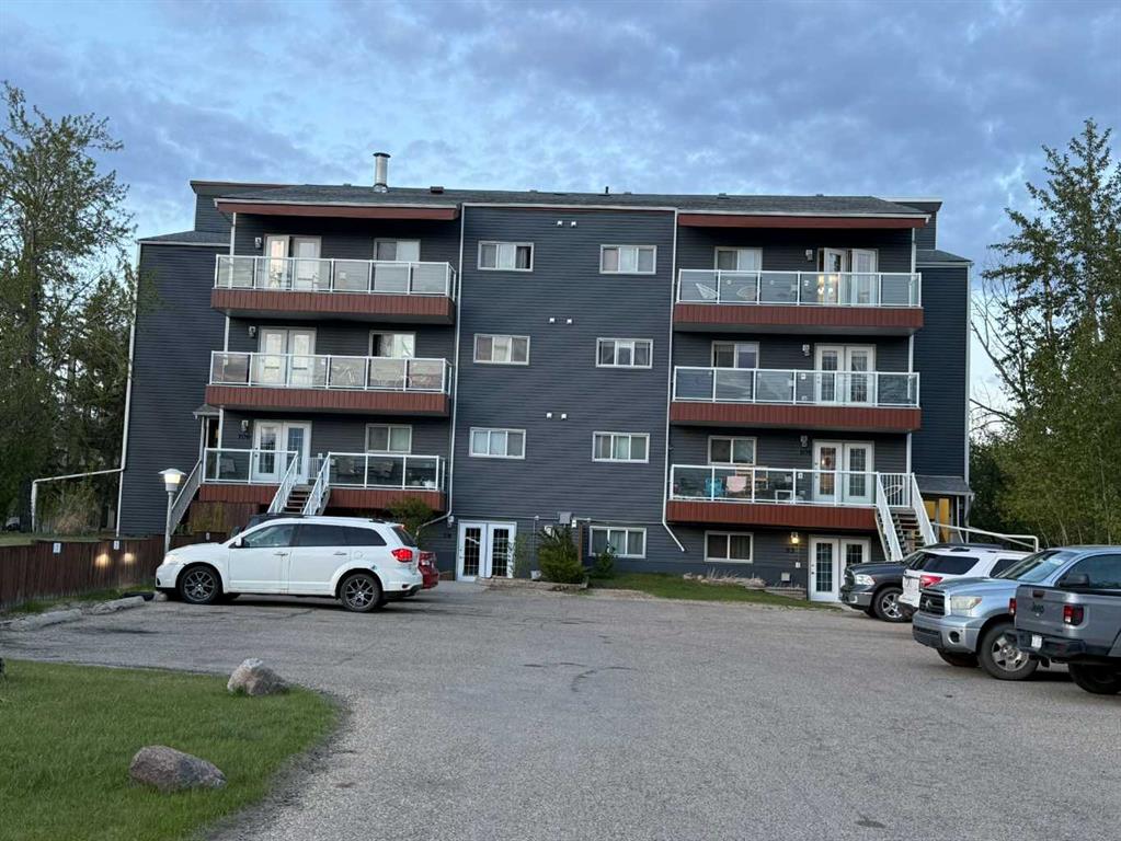 Picture of 201, 5519 Kerry Wood Drive , Red Deer Real Estate Listing
