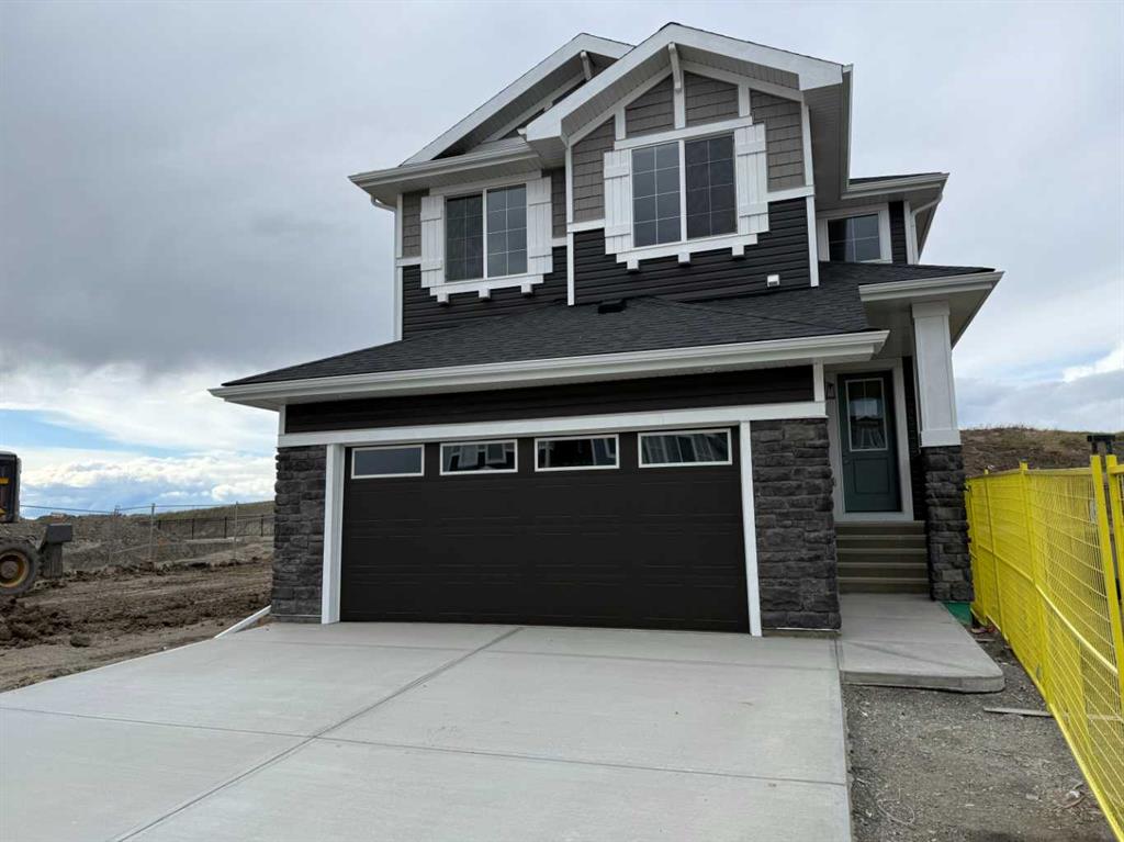 Picture of 147 sundown Crescent , Cochrane Real Estate Listing