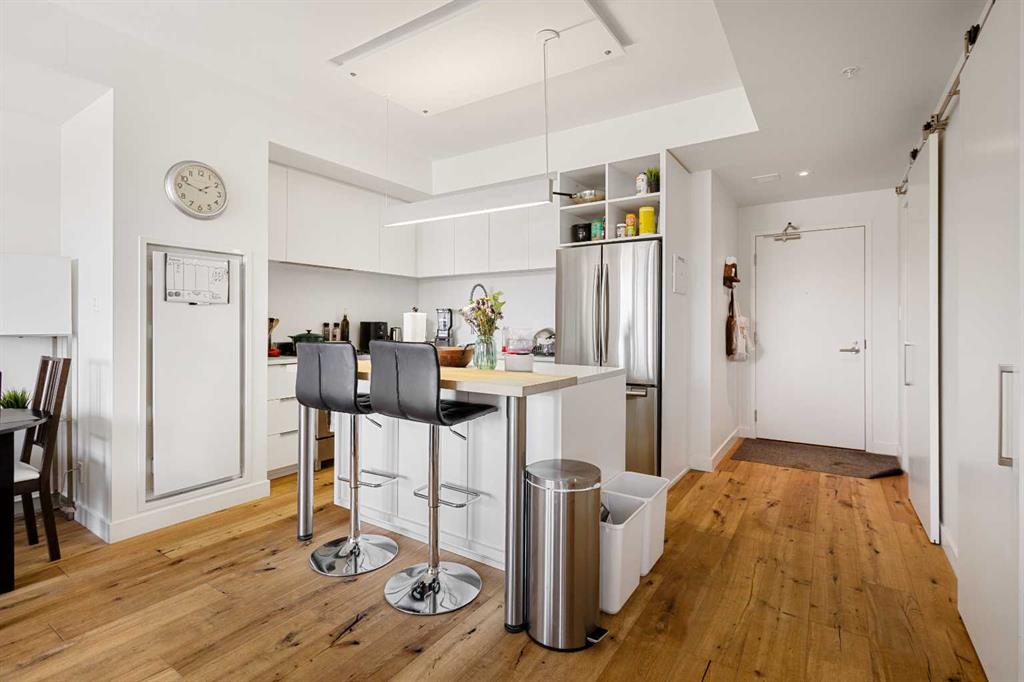 Picture of 225, 63 Inglewood Park SE, Calgary Real Estate Listing