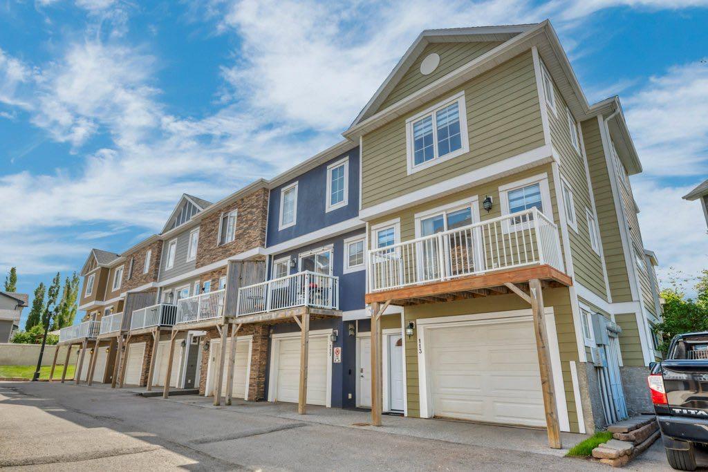 Picture of 113 Indigo Lane , Chestermere Real Estate Listing