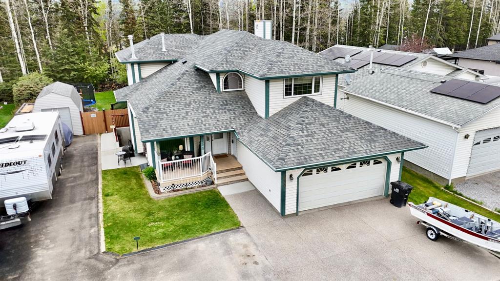 Picture of 150 HALLAM Drive , Hinton Real Estate Listing