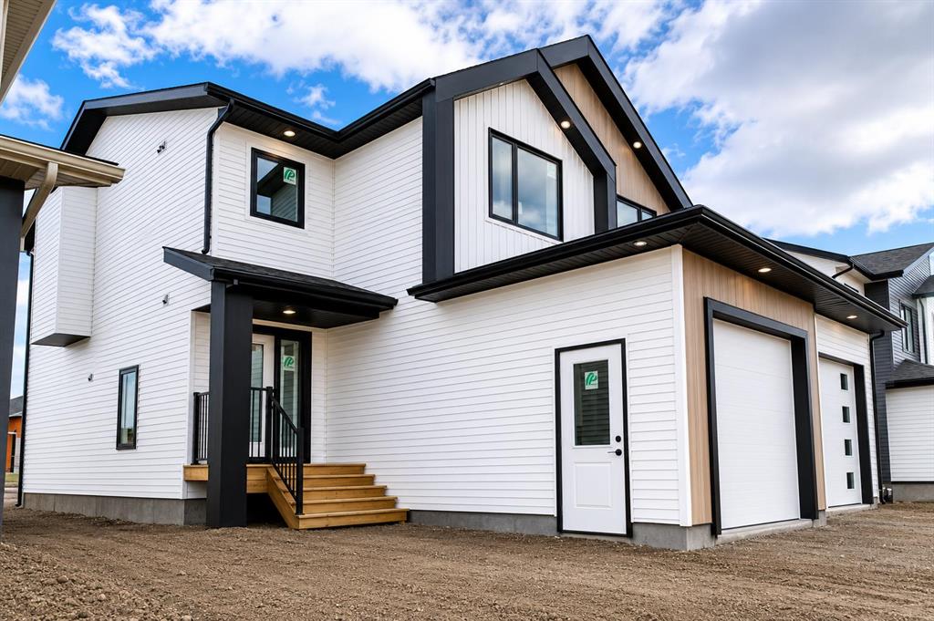 Picture of 9522 114 Avenue , Clairmont Real Estate Listing