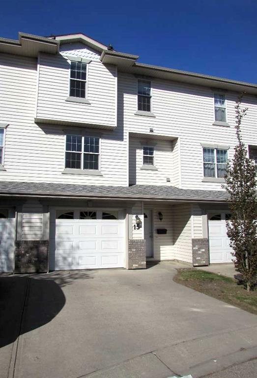 Picture of 15 Kerry Wood Mews , Red Deer Real Estate Listing