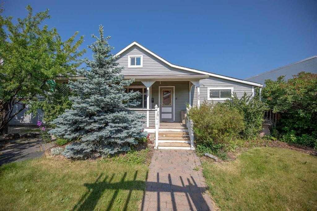 Picture of 125 River Avenue , Cochrane Real Estate Listing