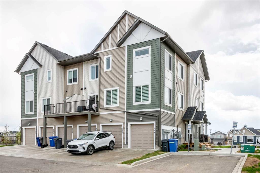 Picture of 390 Canals Crossing SW, Airdrie Real Estate Listing