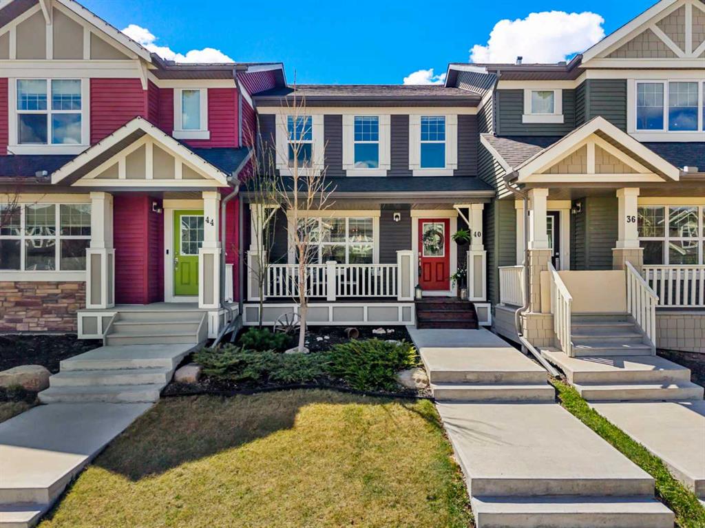 Picture of 40 Sunvalley Road , Cochrane Real Estate Listing