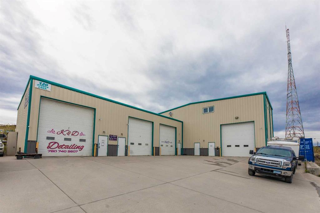 Picture of 120 Steele Crescent , Hinton Real Estate Listing