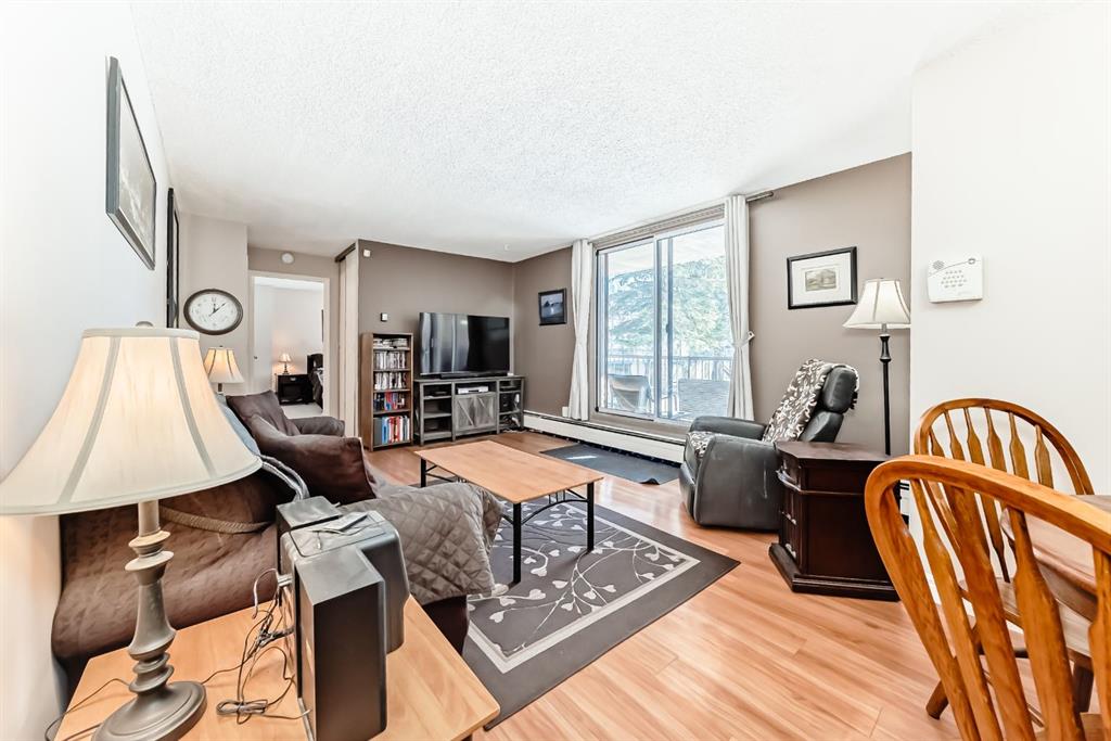 Picture of 112, 4944 Dalton Drive NW, Calgary Real Estate Listing