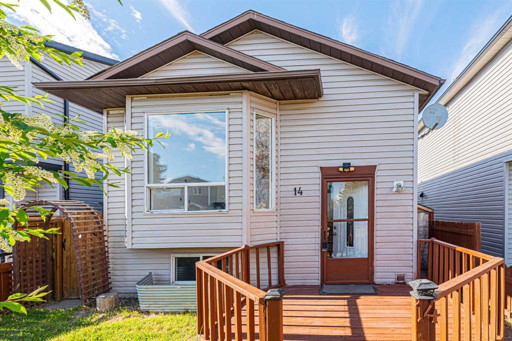 Picture of 14 Martindale Mews NE, Calgary Real Estate Listing