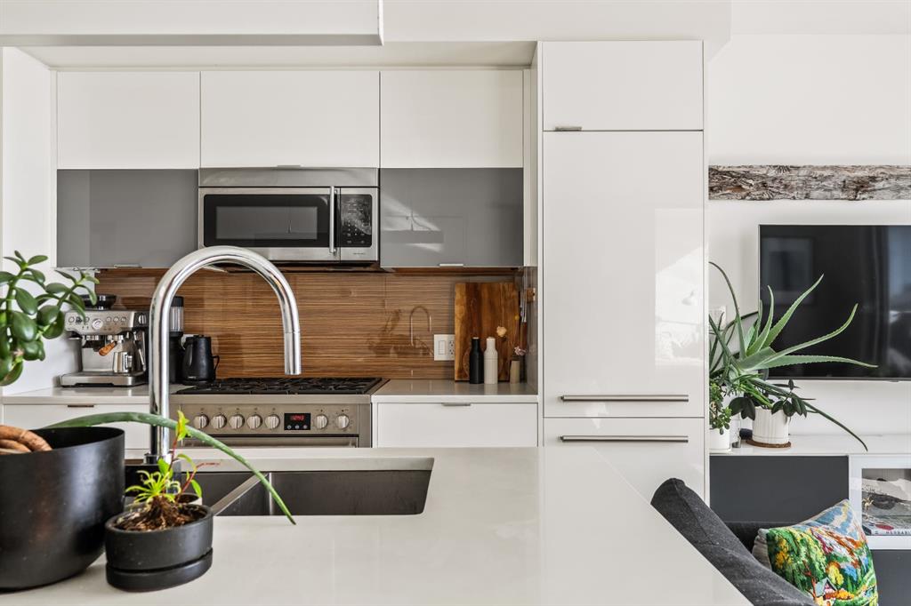 Picture of 705, 1020 9 Avenue SE, Calgary Real Estate Listing